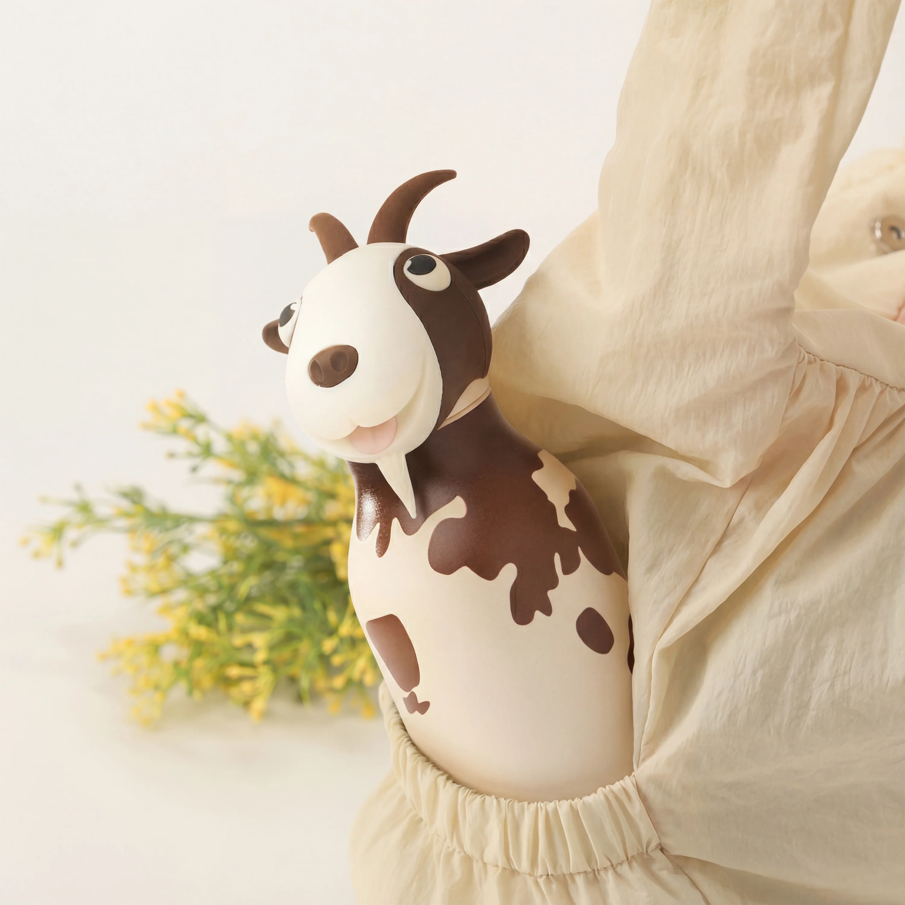 Goat Bestie Bottle - Image 4